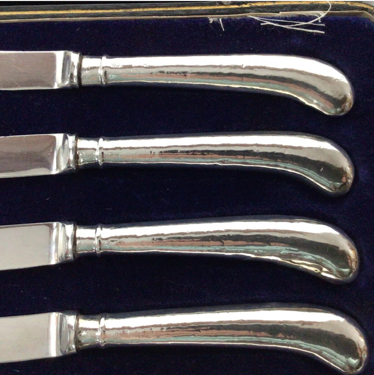 1918 Solid Silver Pistol Grip Handle Six Butter Knives By Alfred Biggin