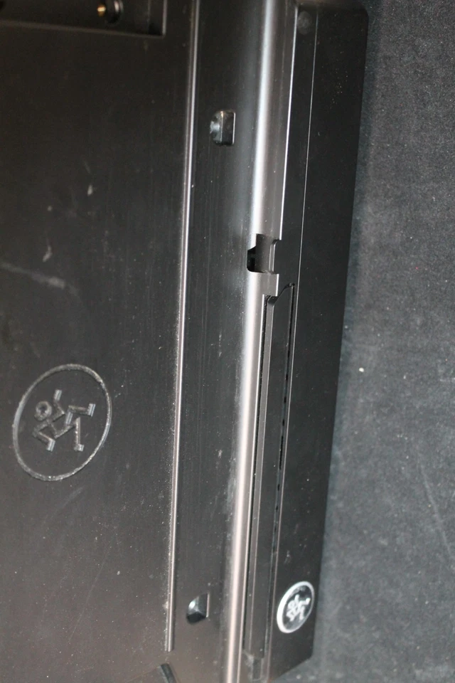 Mackie DL1608 16-Channel Digital Mixer w/ iPad Control – Live Sound Pro Audio - Image 4 of 4