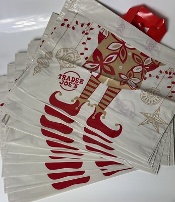 Trader Joe s Bag Reusable Elf Holiday Bag 15 Reusable Shopping Bags Plastic Disc
