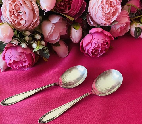 Oneida Comm Par Plate 1915 BRIDAL WREATH Shell Sugar Spoon 5 5/8” Set Of 2 - Bild 2 von 5