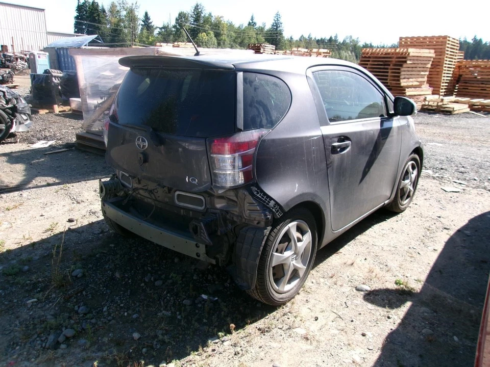 Conjunto de faros izquierdos usados se adapta a: 2013 Scion IQ grado izquierdo A Foto 4 de 4