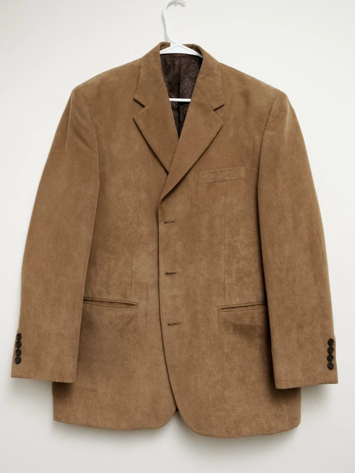 Blazer masculino Ralph Lauren veludo 40R bronzeado com estampa marrom concha interna - Imagem 2 de 4