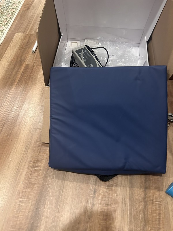 Proactive 80121 Protekt Alternating Pressure Seat Relief Cushion 20" x 18" x 3"