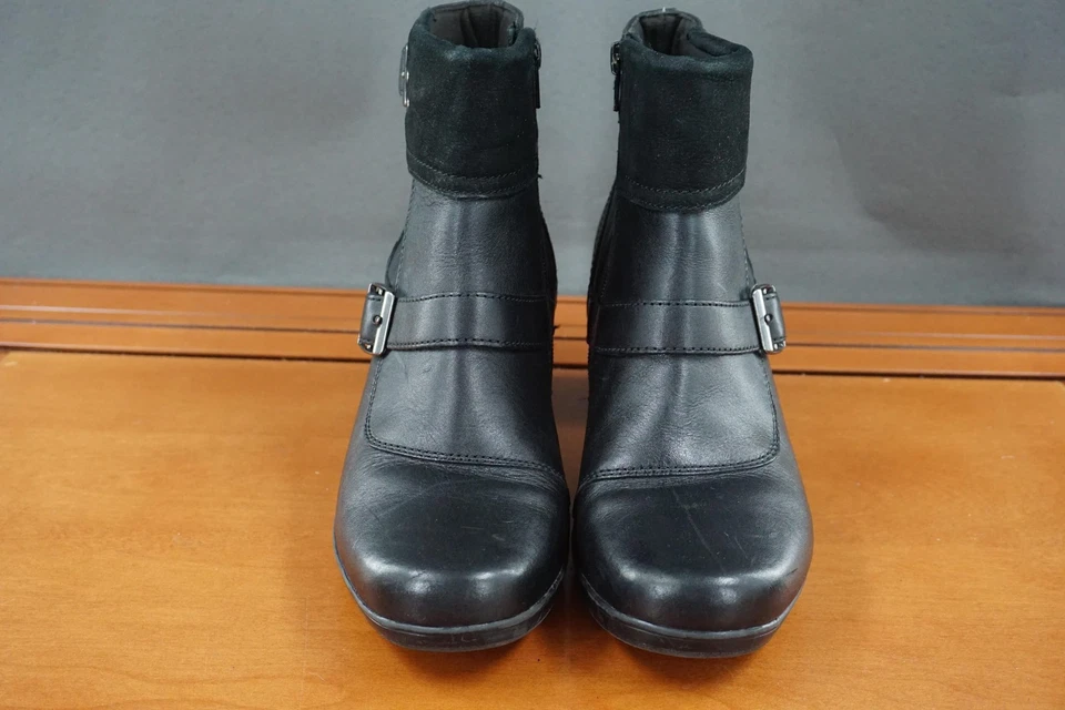 Clarks Emslie Twit Boots Womens 8.5 Black Ankle Buckle Zip Block Heel Leather - Image 2 of 4