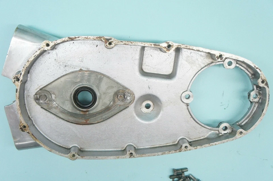 Kawasaki W2SS 1968 W2 SS Commander W1SS W2TT 650cc 650 cubierta primaria interior Foto 3 de 3