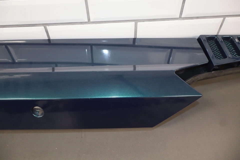 Cadillac Escalade EXT cabecera derecha/caja de almacenamiento (azul riptide 26u) Foto 4 de 4