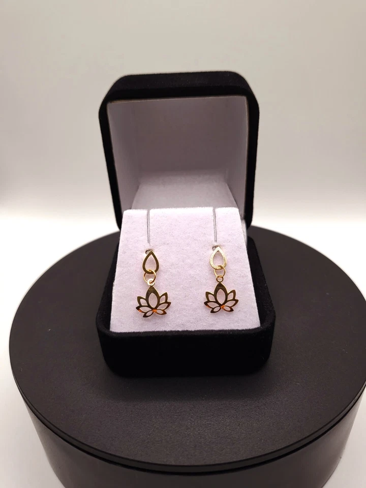 14k Solid Gold earrings fine jewelry - Image 4 of 4