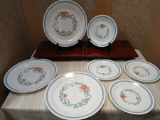 7 Pcs Corelle Summer Fair Red Rose 3 Dinner & 4 Bread & Butter/Side Plates