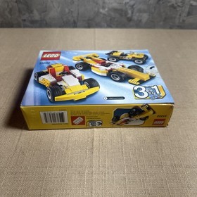 LEGO CREATOR 31002 Super Racer 3-in-1 Set - Complete Set
