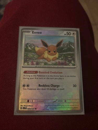 Eevee (Master Ball Pattern) 074/131 Sv: Prismatic Evolutions Holo