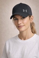 Under Armour Women's Black Baseball Cap Hat With Logo And Adjustable Strap