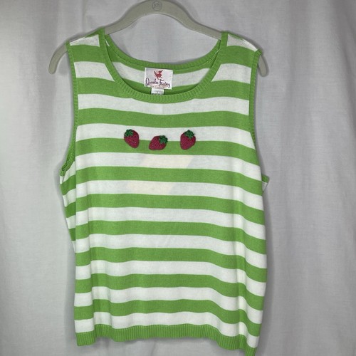 Quacker Factory Large Women’s Sleeveless Sweater Mesh Cardigan Set Strawberries - Picture 3 of 15