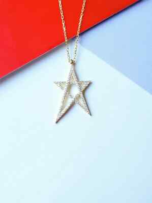 1.10Ct Round Cut VVS1 Diamond Star Women's Pendant 14K Yellow Gold FN Free Chai