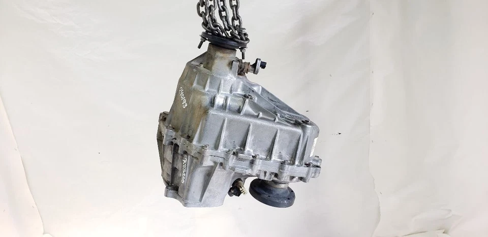 Caja de transferencia ISUZU Trooper 1998 1999 2000 2001 2002 OEM 3,5 L automática 4x4 Foto 3 de 4