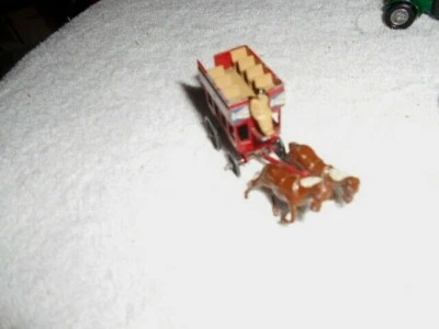 Liptons tea horse and cart repair needed. good cond otherwise Early Lesney - Image 1 of 4
