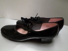 Capezio youth tap/dance tie shoes 5.5 genuiene leather
