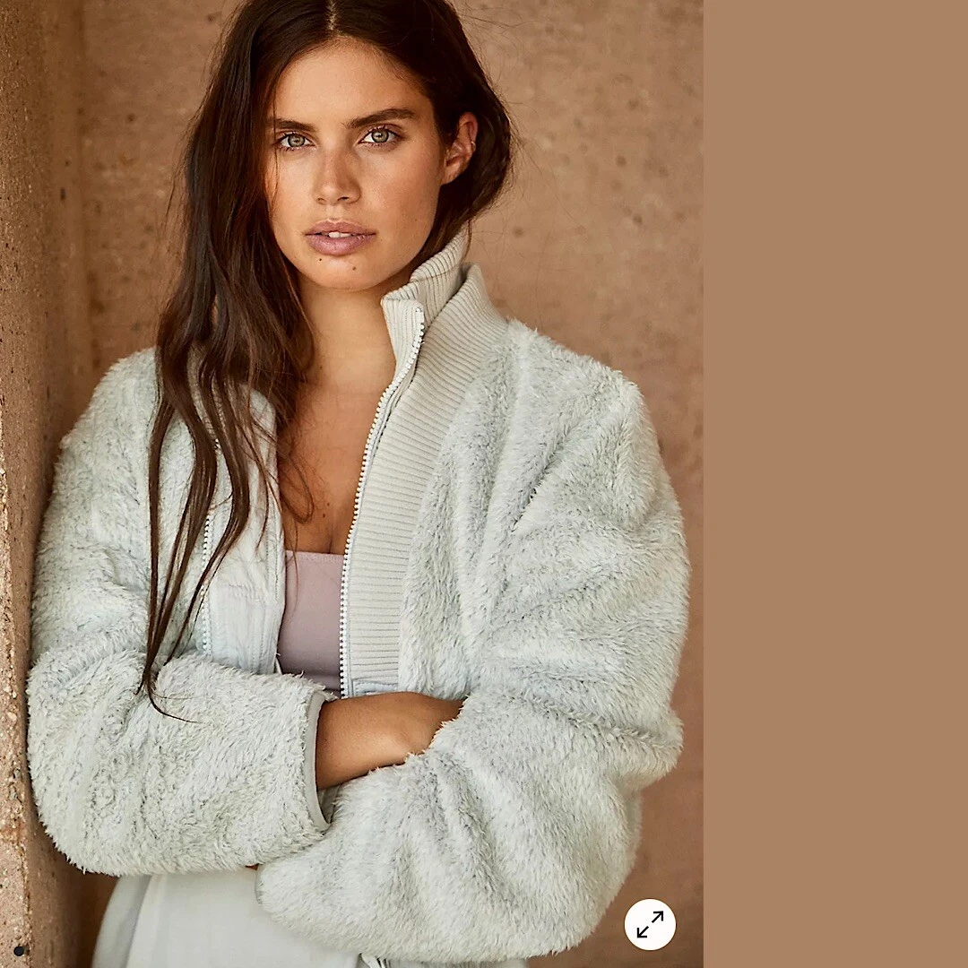 Free People Movement Gear Up Sherpa Jacket Pearl Large L Cropped Logo Full Zip eBay