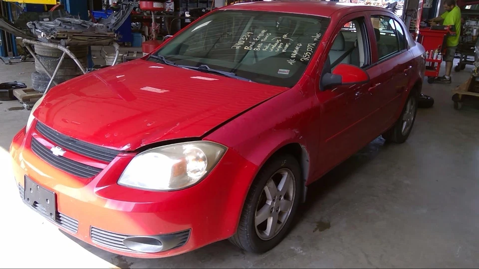 Acoplamiento de limpiaparabrisas usado para: Chevrolet Cobalt Grade A 2005 Foto 2 de 4