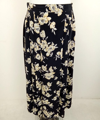 Katies Women's Skirt Size 12 Black Mix Floral PLeated Midi Used