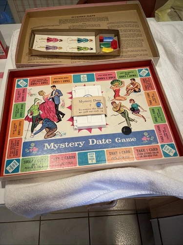 1965 Mystery Date Board Game Vtg Milton Bradley Complete! cLEAN Unpunched