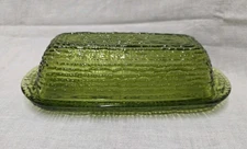 Anchor Hocking Vintage Soreno Avocado Green 1/4 Pound Covered Butter Dish MCM