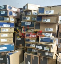 1PCS NEW MITSUBISHI SERVO DRIVE MR-J3-100BS4