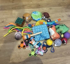 35+ piece fidget toy bundle comes with bag