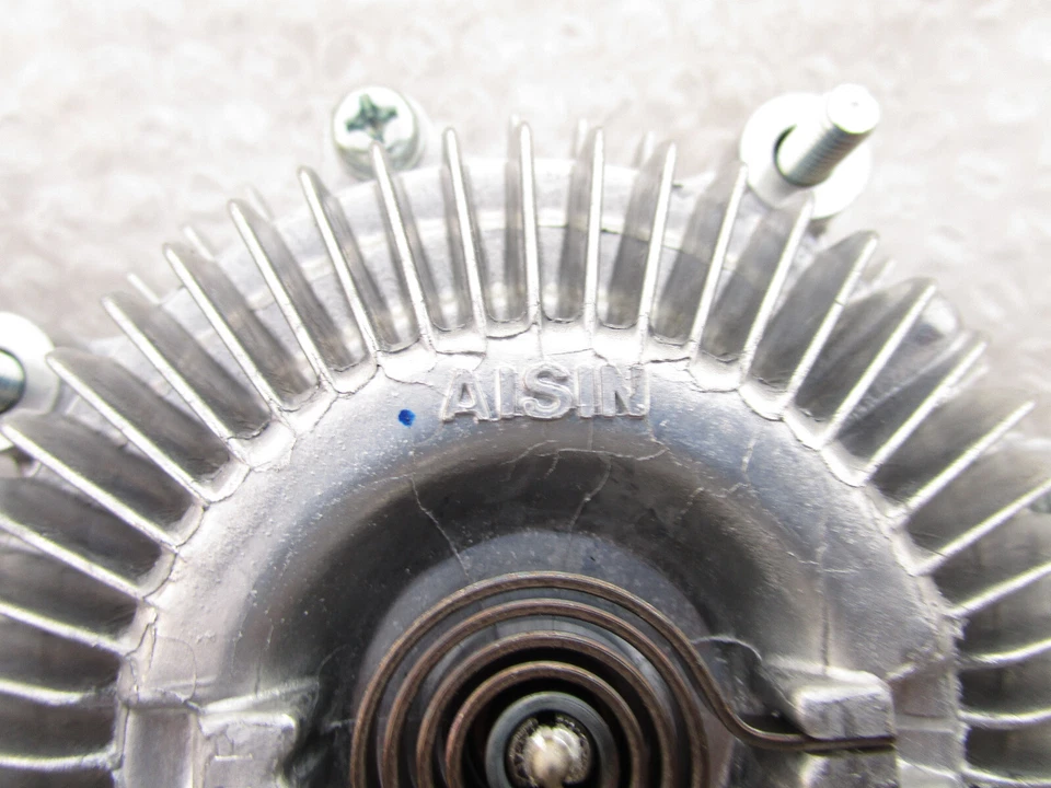 78 - 85 丰田 CELICA 20R 22REC 4ME 发动机冷却风扇夹 原始设备制造商 全新 — 第 4/4 张图片