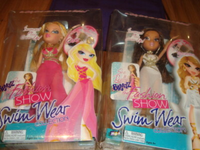 BRATZ FASHION SHOW SWIM WEAR COLLECTION CLOE YASMIN NEW IN BOX NEVER  OPENED Australia