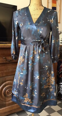 Schönes Kleid Conbipel Größe 38/40 Neu