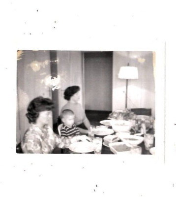 Photo 1967 Stuttgart Germany Christmas Thelma Russell Verna Cable