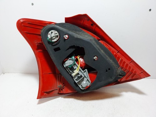 2006 TOYOTA YARIS RHD REAR/TAIL LIGHT ON BODY ( DRIVERS SIDE) - 第 10/19 張圖片