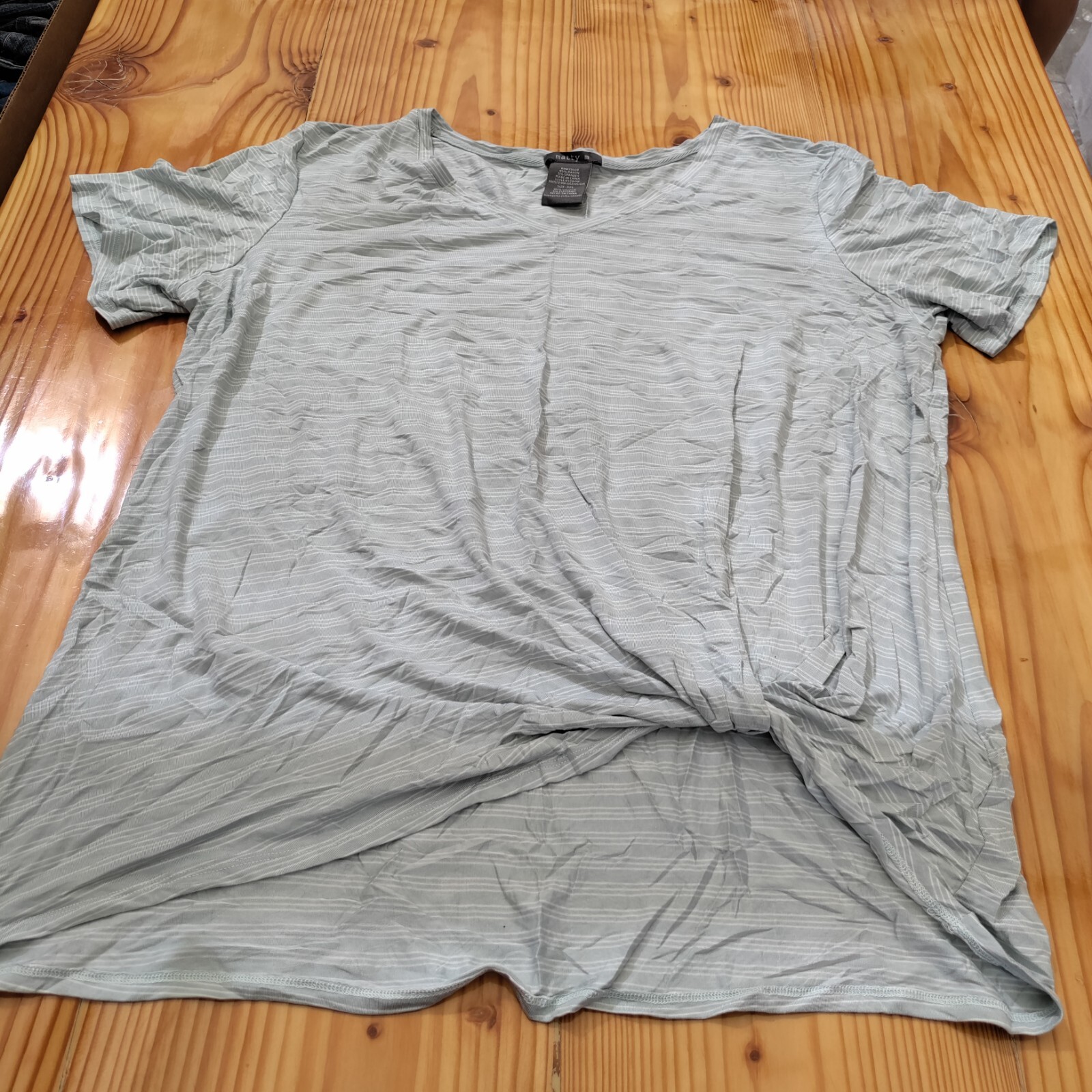 Womens matty m v-neck gray striped blouse shirt sz xl