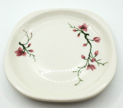 Trend Syracuse  Plate 5''1/4''wide Square Magnolia Blossom Pink an Green