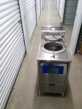 Broaster 1800 Electric Pressure Touchscreen Open Shipping Available!!! Tested