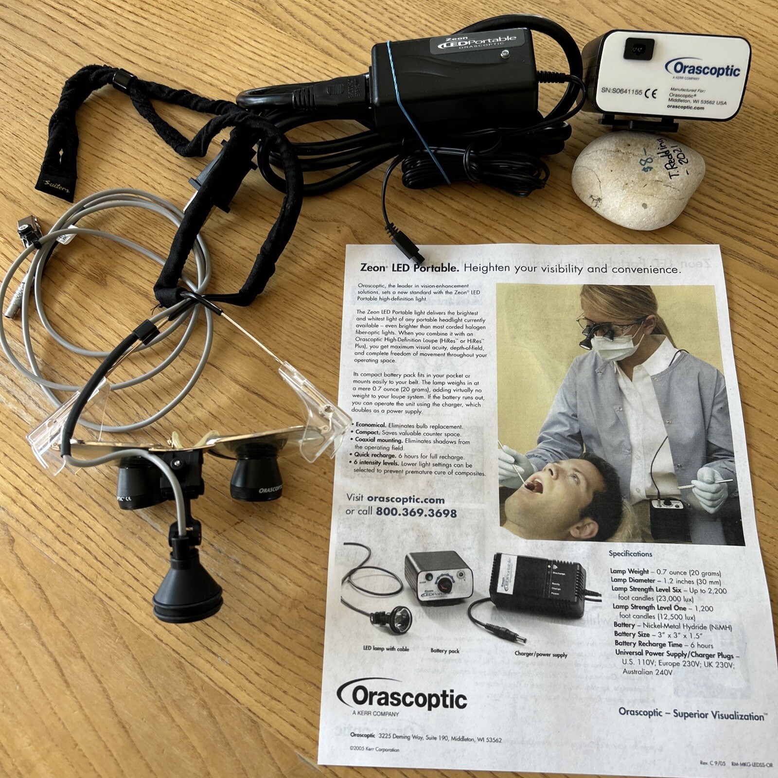 Orascoptic 2.5x Through The Lens Loupes Rx Zeon LED Light, Battery