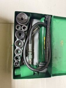 🇺🇸Greenlee 7646 A ,767 A Hydraulic Knockout  Set (1/2 Thru 3 Inch Dies) & Case