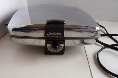 VTG Sunbeam CG-1 Waffle Baker Grill Chrome 4-Square Heavy Duty Tested Works MCM
