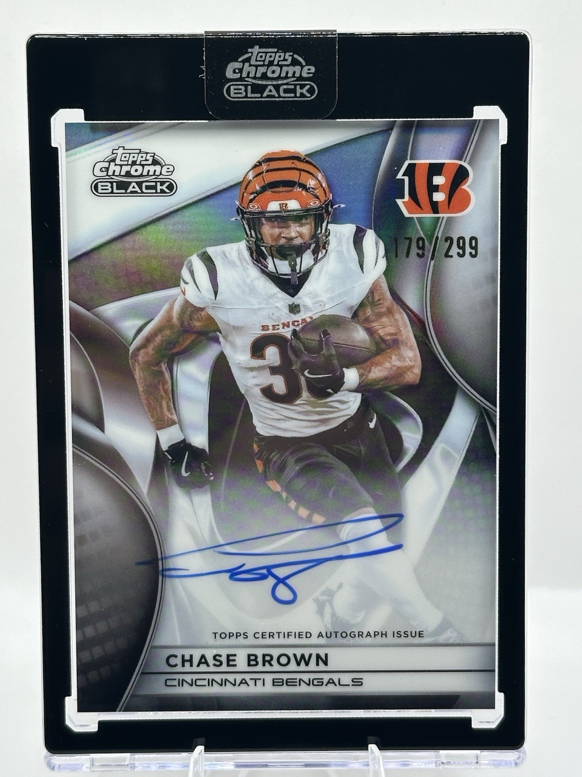 CHASE BROWN 2025 TOPPS CHROME BLACK AUTOGRAPH REFRACTOR AUTO /299