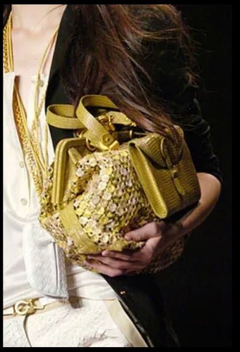 *RARE* LIMITED EDITION * BOTTEGA VENETA EXOTIC LIZARD LEATHER CHAIN MAIL BAG