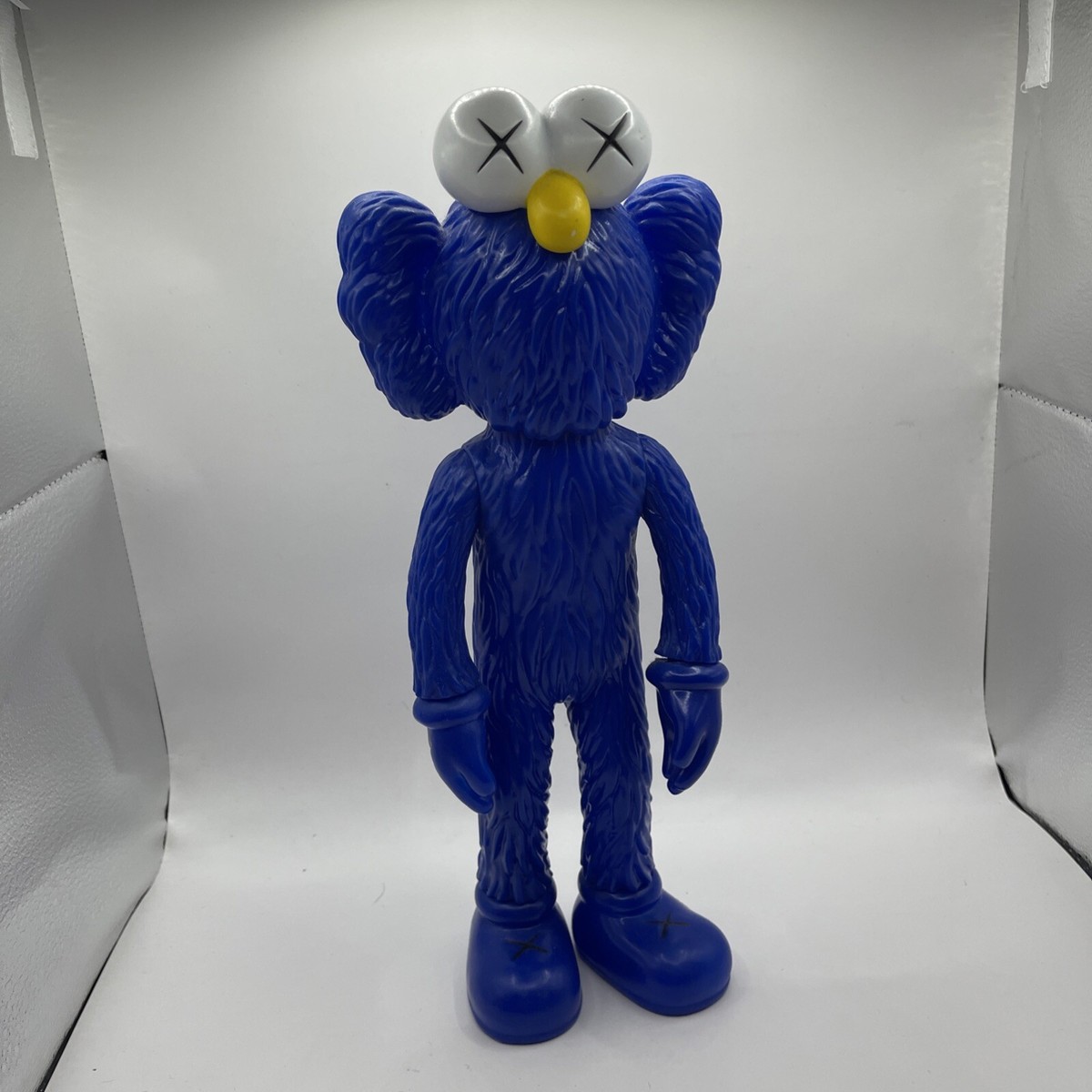 KAWS BFF Open Edition Vinyl Figure Blue カウズ フィギュア ブルー