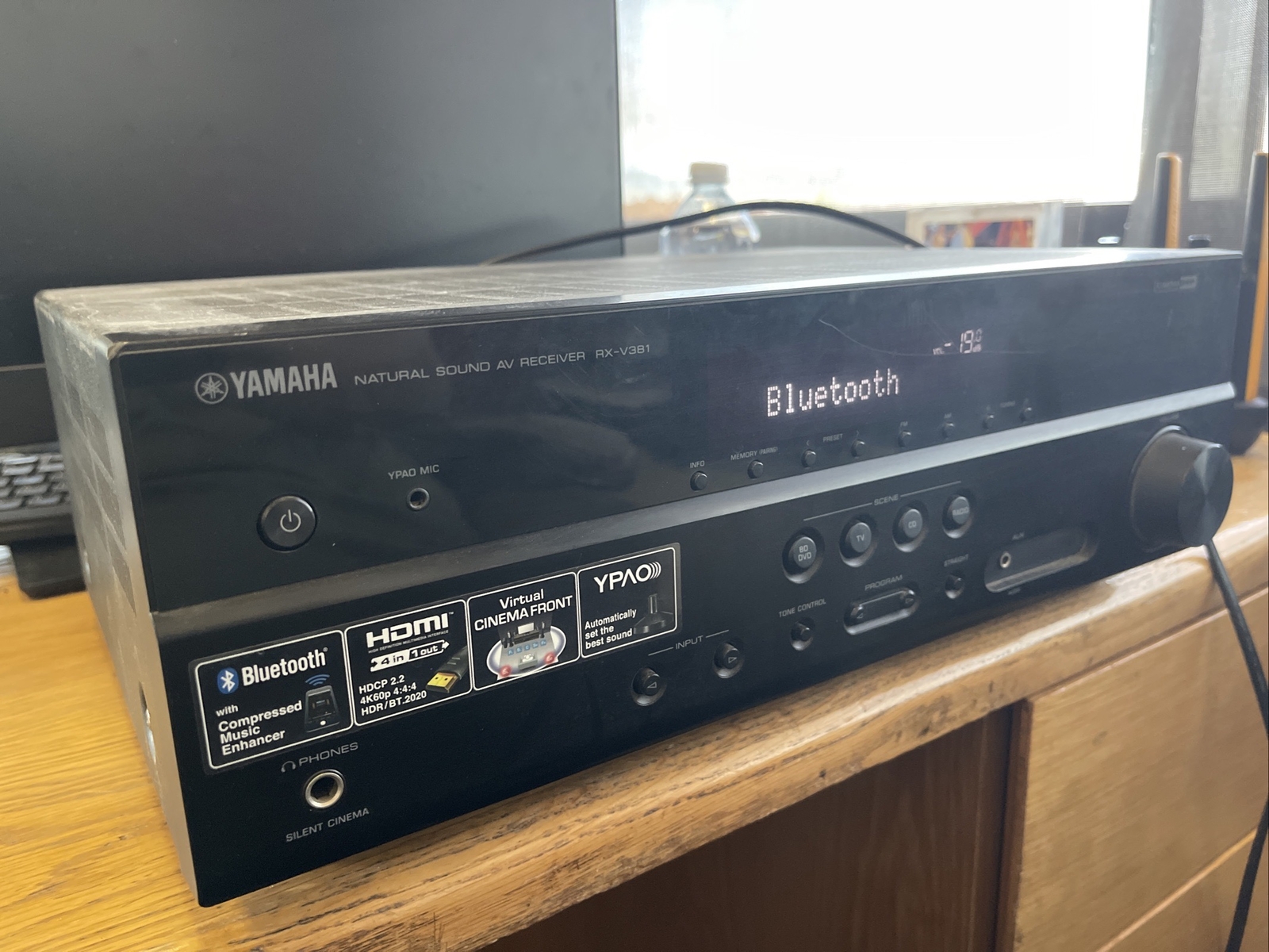 Yamaha RX-V381 5.1 Channel A/V Receiver