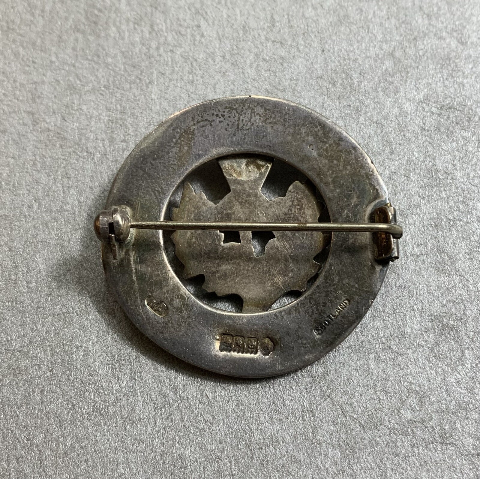 EDINBURGH SILVER, CELTIC/THISTLE DESIGN BROOCH. B… - image 2