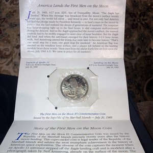 Republic Of The Marshall Islands First Men On The Moon$5  Commemorative Coin