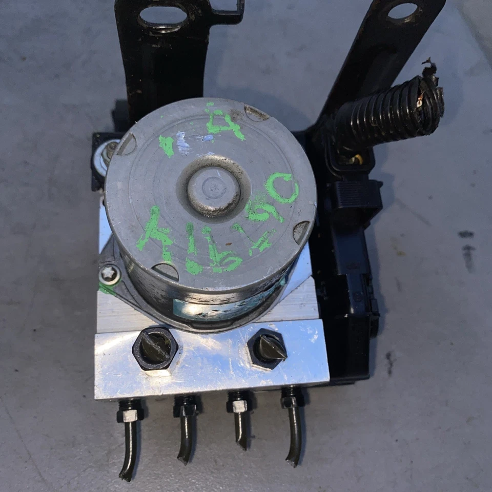 🛑 Conjunto de módulo de bomba de freno antibloqueo ABS Kia Sorento 2007-2009 OEM Foto 2 de 4