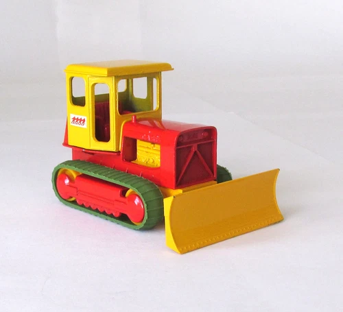 Vintage Lesney Matchbox King Size K-17 Case Tractor Soft Treads NEAR MINT 1966