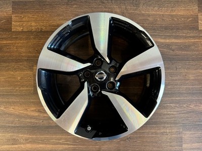 1x Nissan Qashqai II J11 Alufelge 7J x 18 Zoll ET40 RDKS 4EA8A F4434