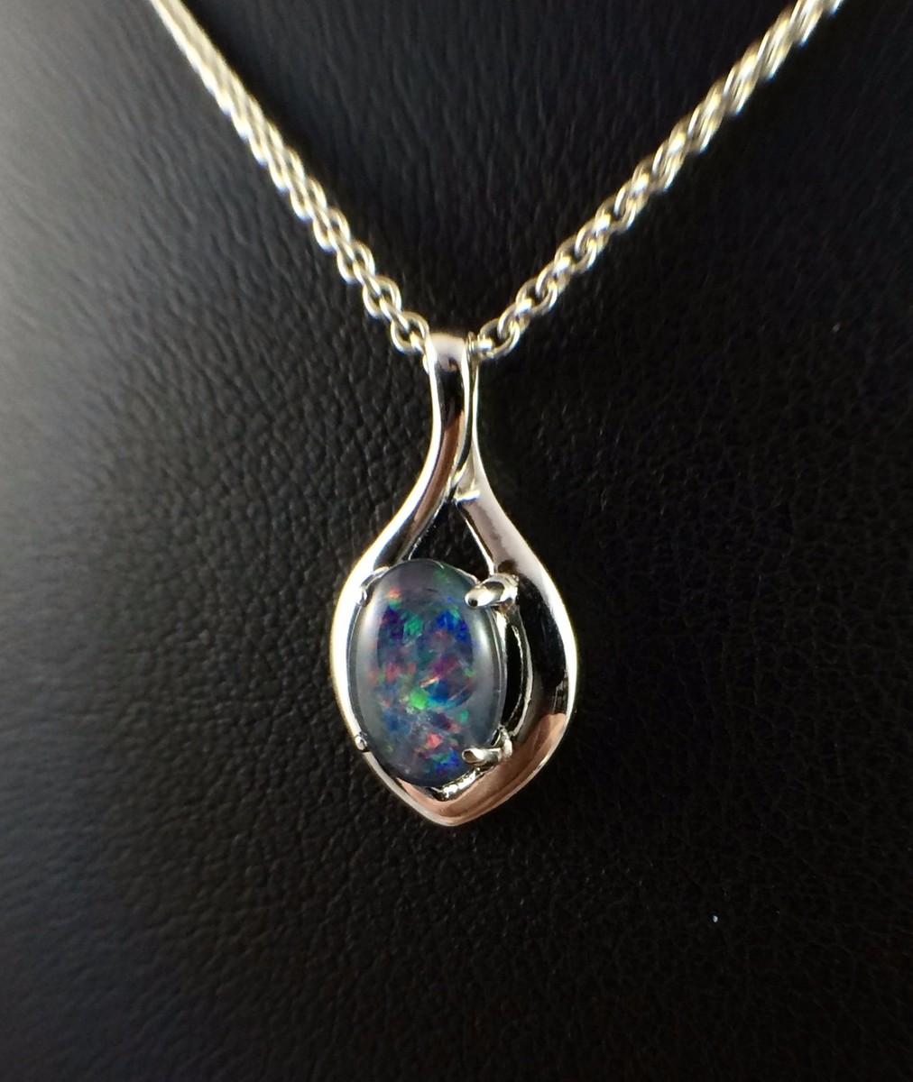 Pendentif Opale Triple Crête Foudre – Collier Argent 925 Plaqué Or Blanc 18K | 45 Cm