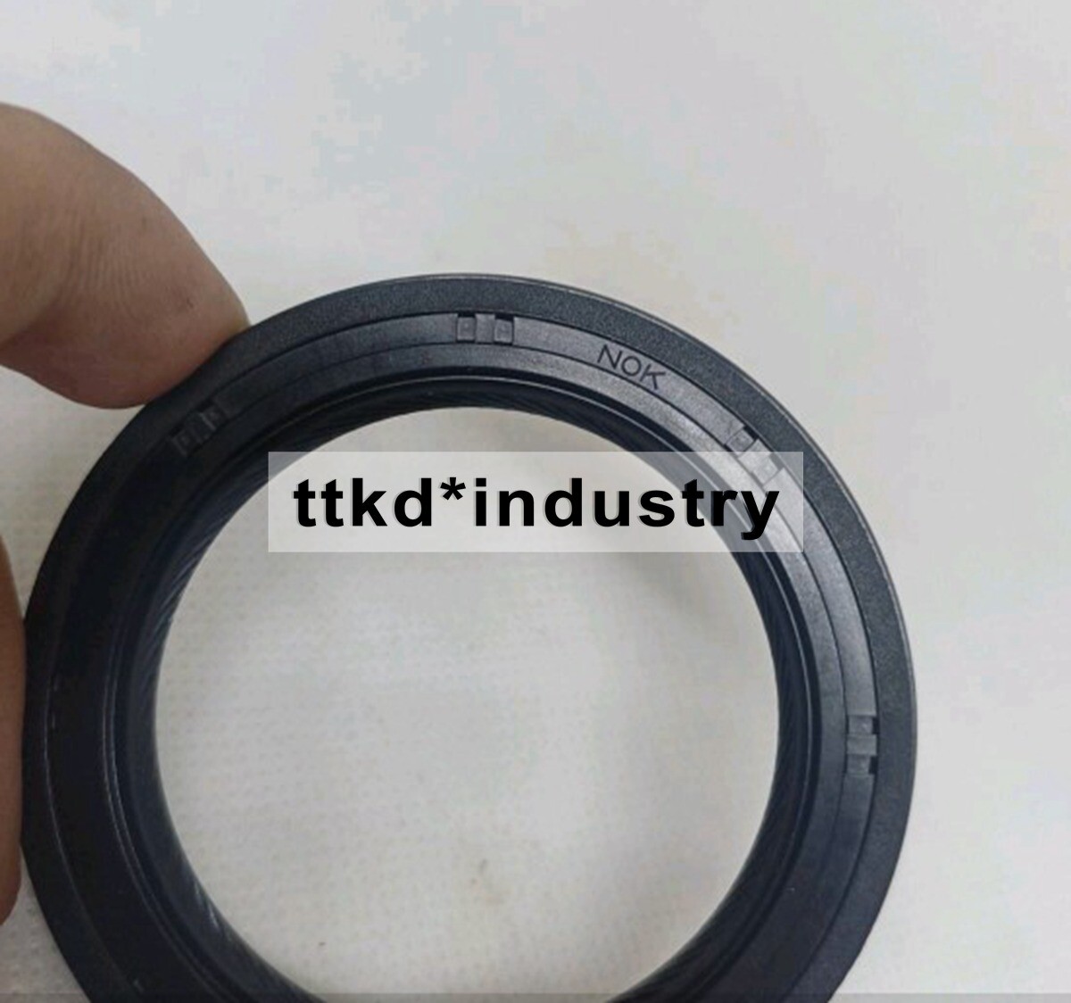 1PCS NEW For XH0882F XH0882E Transmission Front Oil Seal | eBay