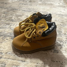 NEW COMFYKIDS Brown Lace Up Boots Size 27 EU